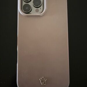 Velvet Caviar Metallic Phone Case - Silver